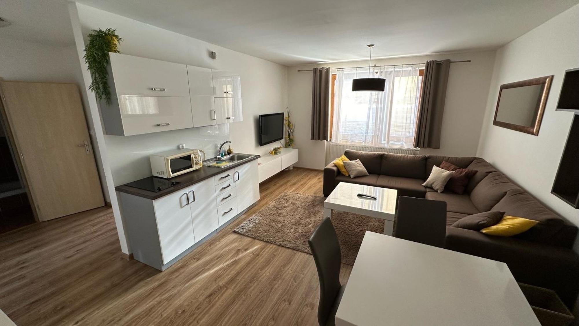 2 Room Apartment With Balcony 255, Apartmany Liptov Liptovský Mikuláš Eksteriør billede